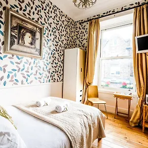 Balmore 3* Edinburg